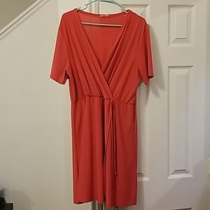Punc Coral wrapped knee length dress